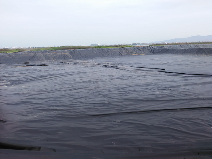 沼氣池之防滲土工膜